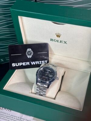 Rolex Oyster Perpetual Day-Date 40 Silver-Black