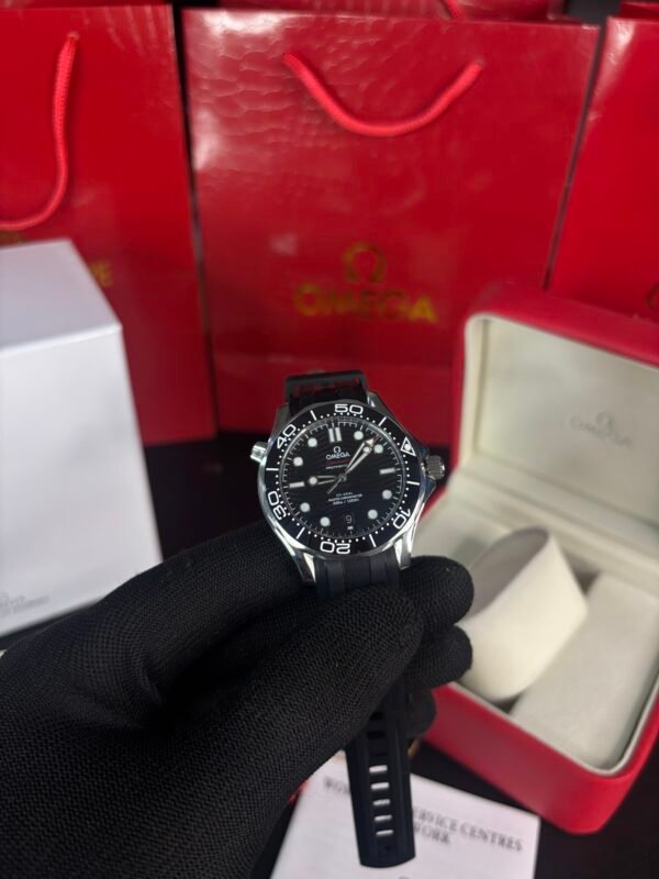 Omega Seamaster Diver 300M Black-Silver - Image 3