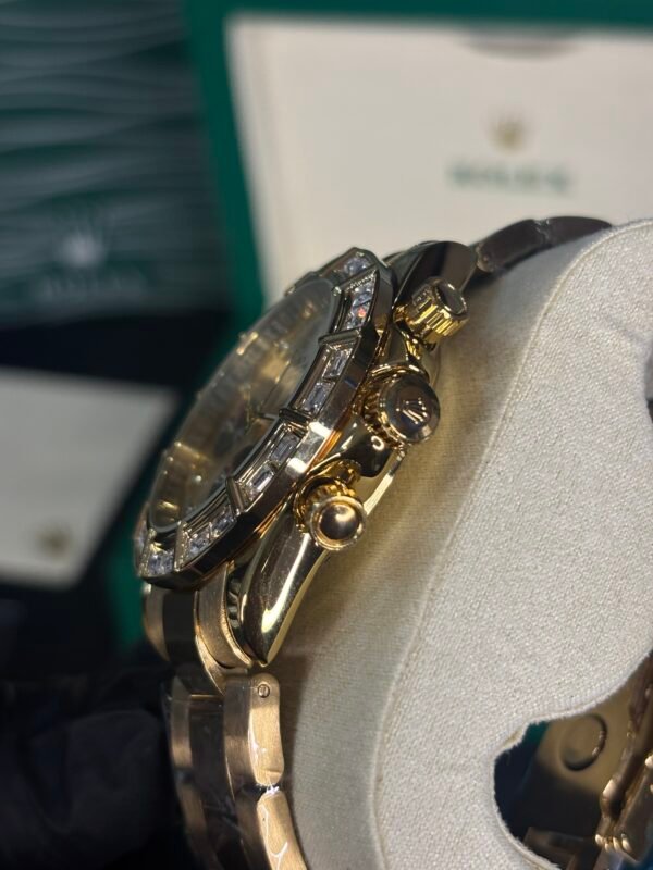 Rolex Oyster Perpetual Diamond Gold - Image 4