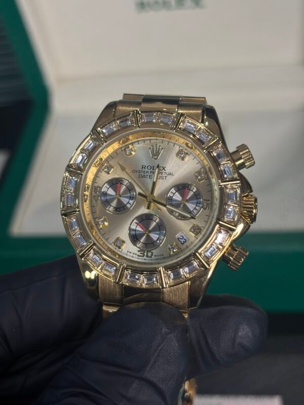 Rolex Oyster Perpetual Diamond Gold - Image 2