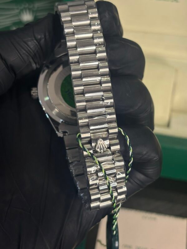 Rolex Oyster Perpetual Day-Date 40 Silver -green Dial - Image 6