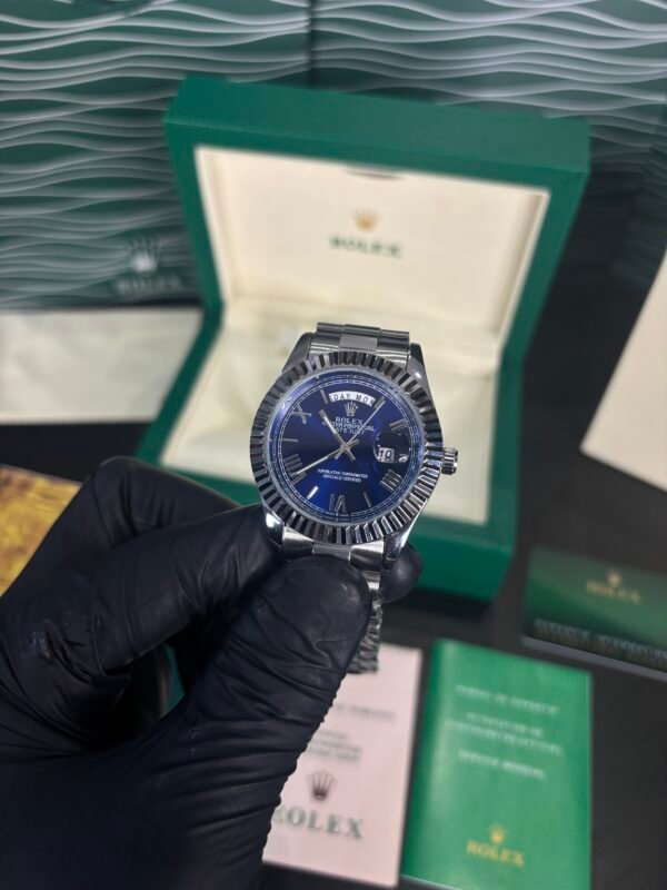 Rolex Oyster Perpetual Day-Date 40 Silver-Blue Dial - Image 2
