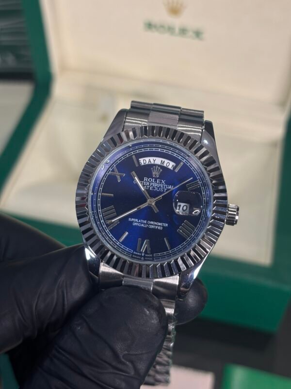 Rolex Oyster Perpetual Day-Date 40 Silver-Blue Dial - Image 6