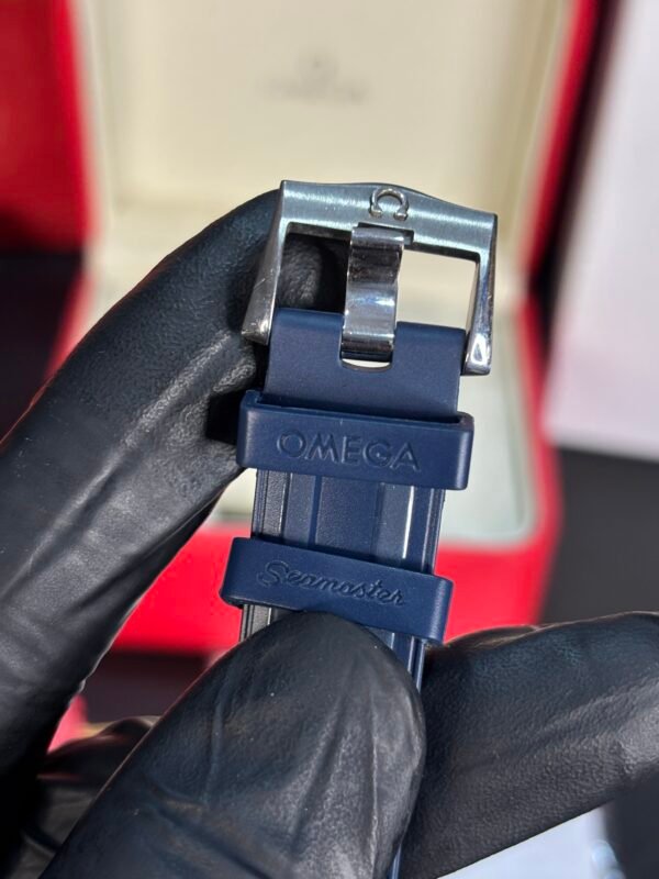 The Omega Seamaster Diver 300M Blue-Grey Dial - Image 6