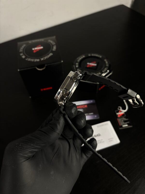 Casio G-Shock GM-2100 Metal Dial - Image 3