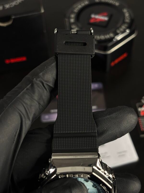 Casio G-Shock GM-2100 Metal dial - Image 7