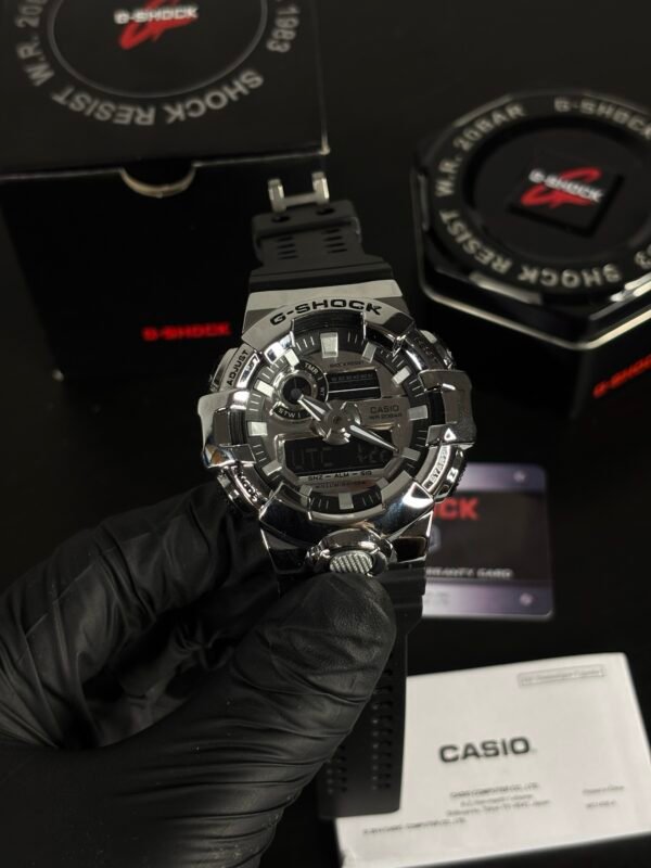 Casio G-Shock GM-110 - Image 2