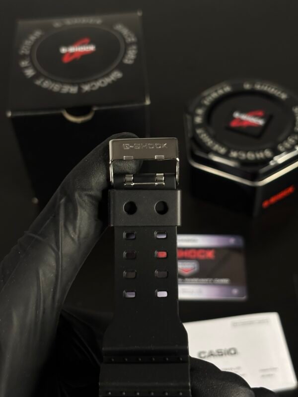 Casio G-Shock GM-110 - Image 4