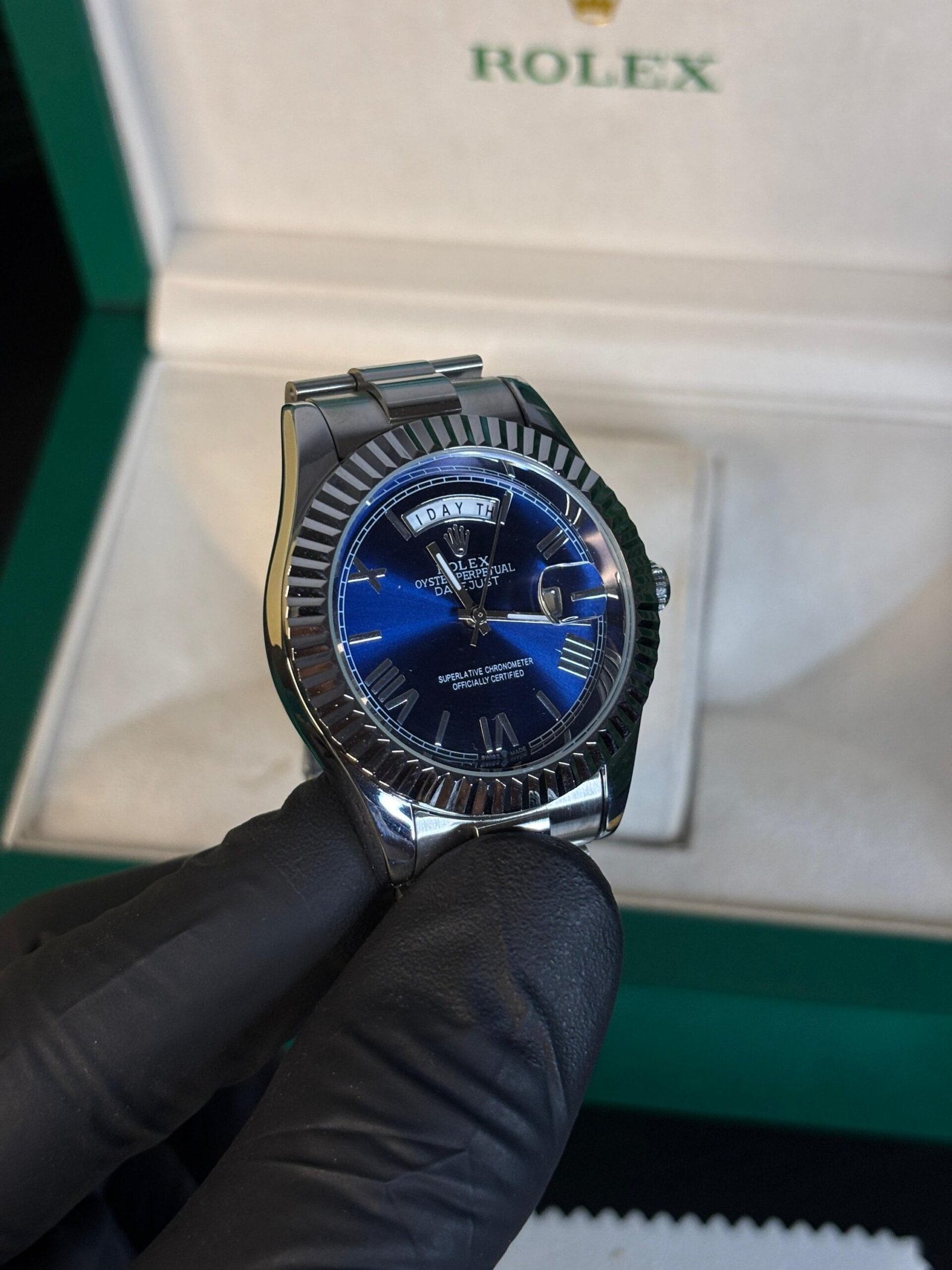 Rolex Oyster Perpetual Day Date Roman Silver-Blue Dial - Image 4