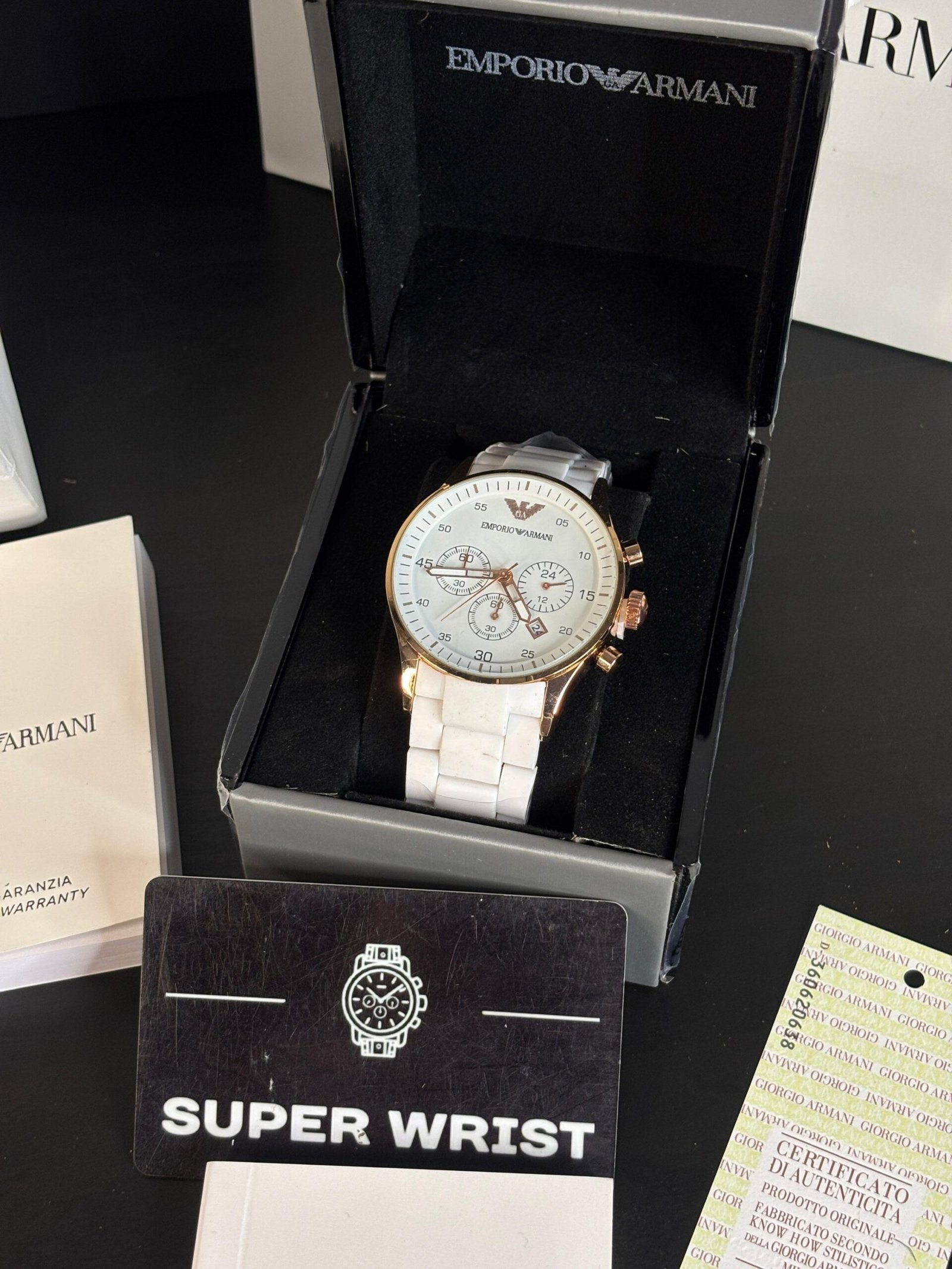 Emporio Armani Classic white gold