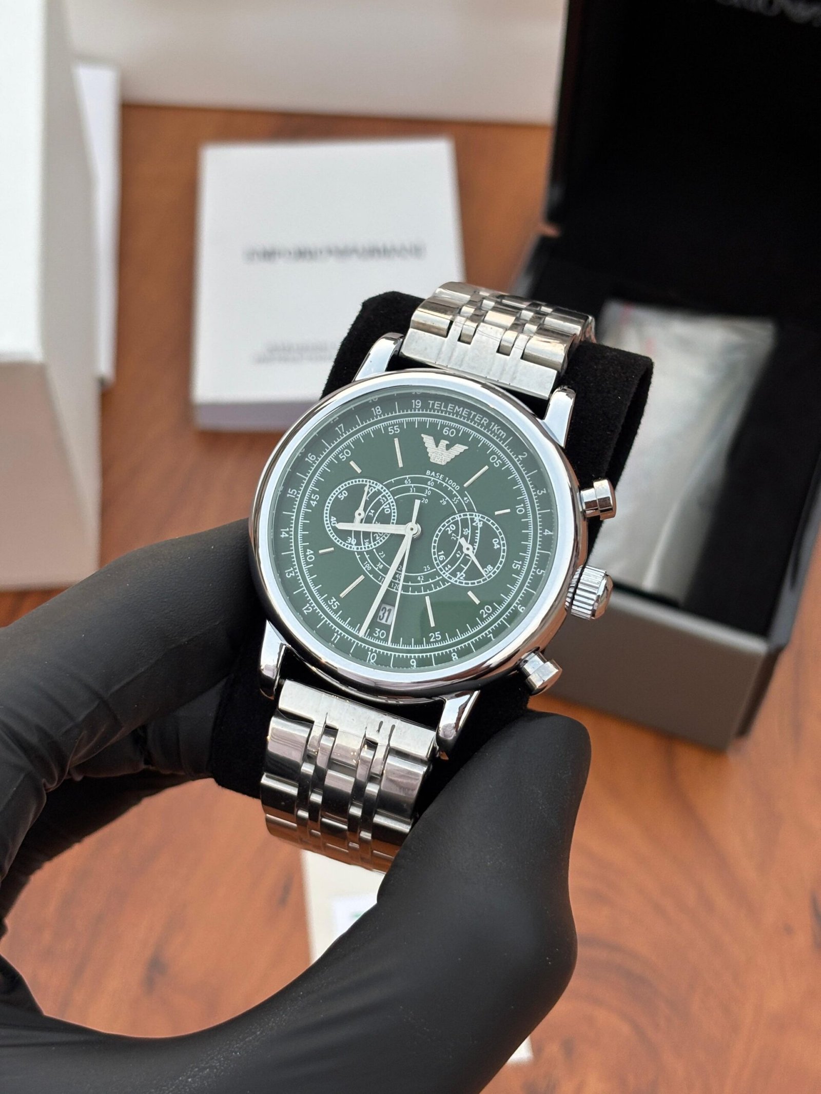 Arman_i Exchange Hampton