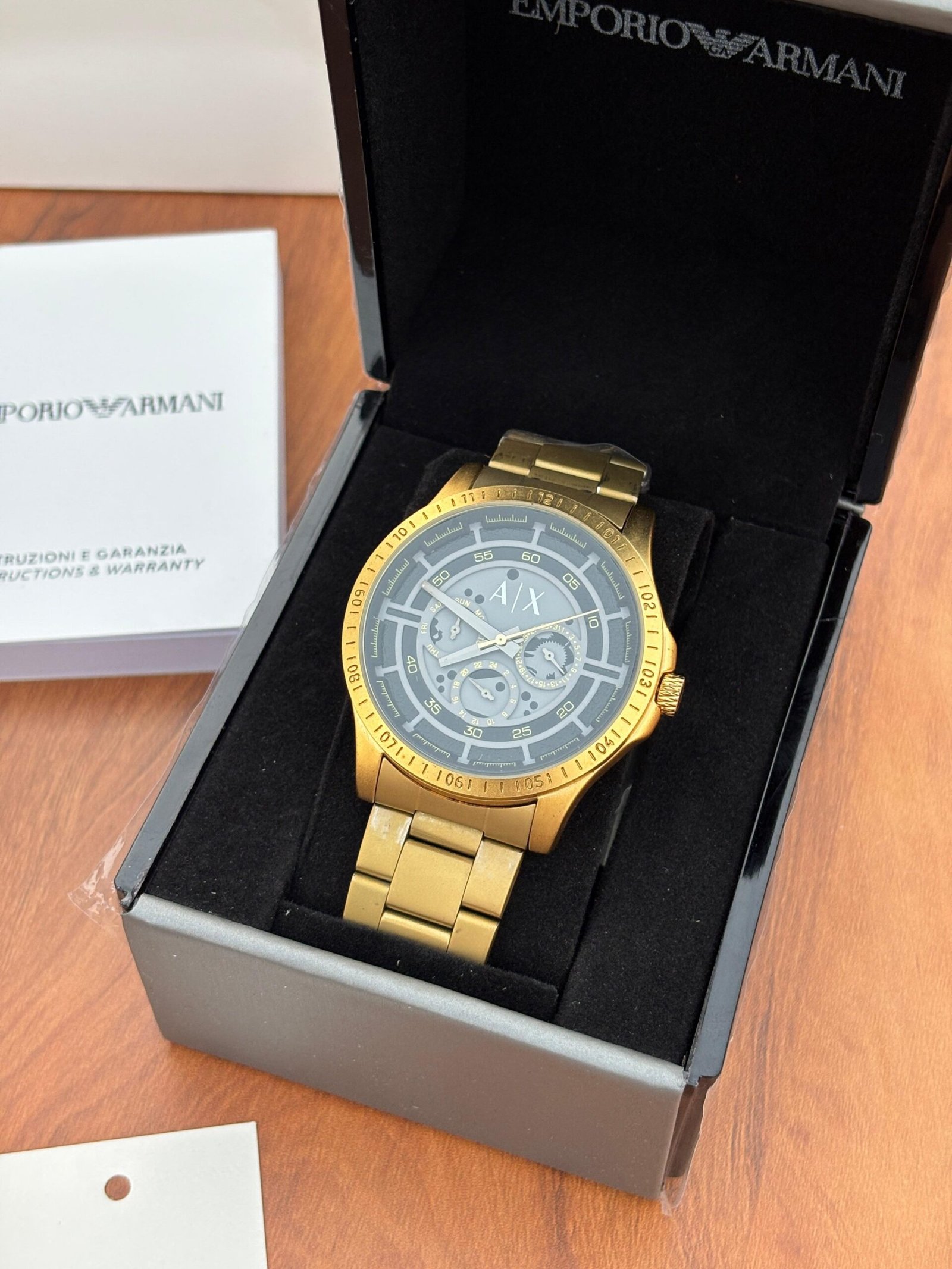 Armani Exchange Hampton - Image 2