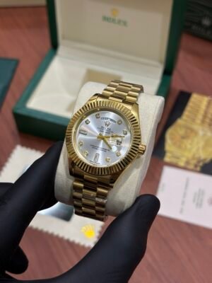 ROLEX OYSTER PERPETUAL DAY DATE GOLD WHITE DIAMOND DIAL