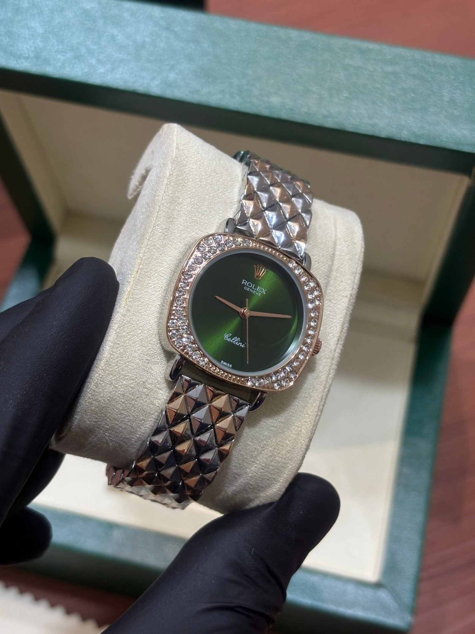 ROLEX CELLINI TWO TONE GREEN - Image 2