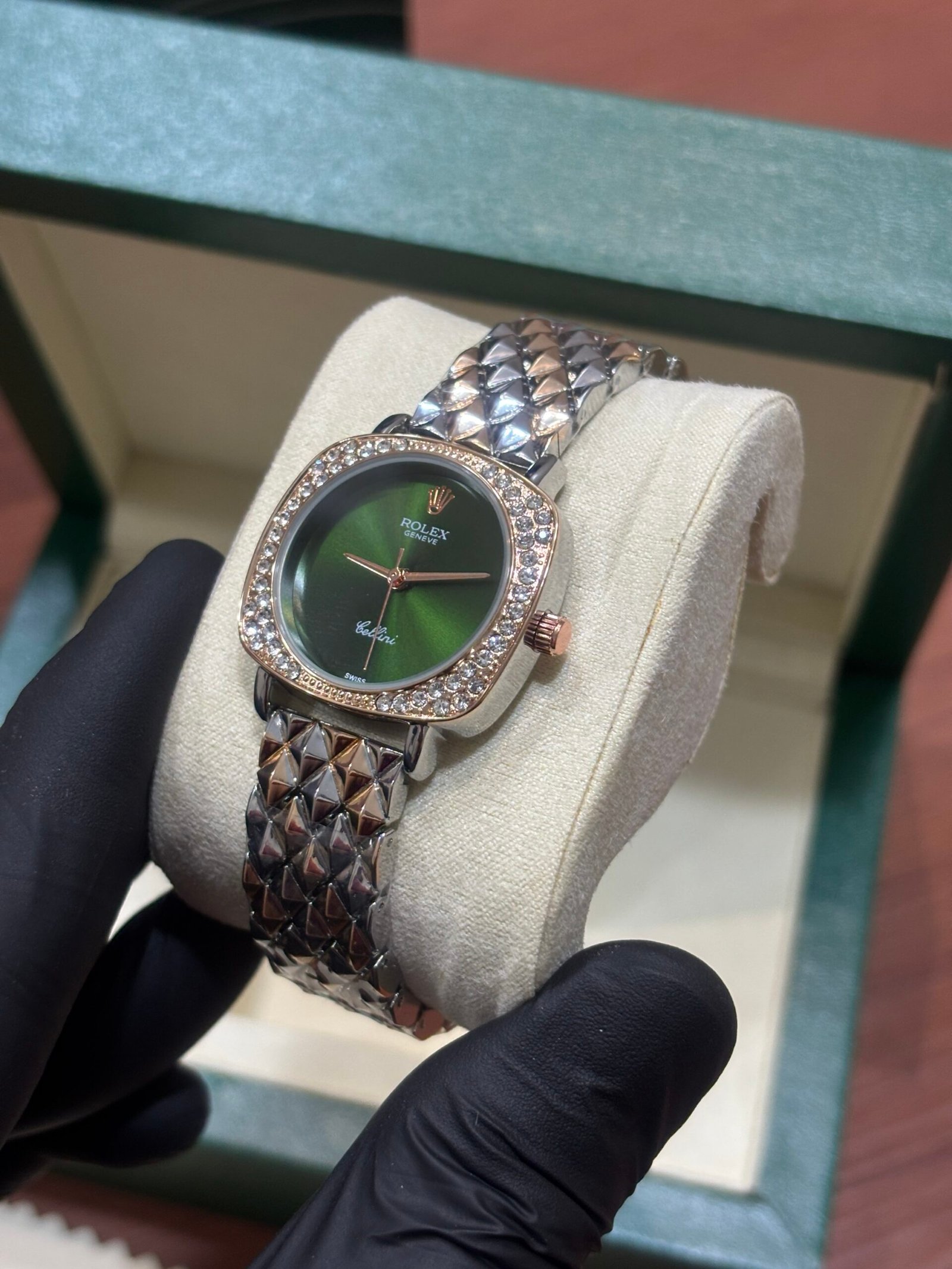 ROLEX CELLINI TWO TONE GREEN - Image 3