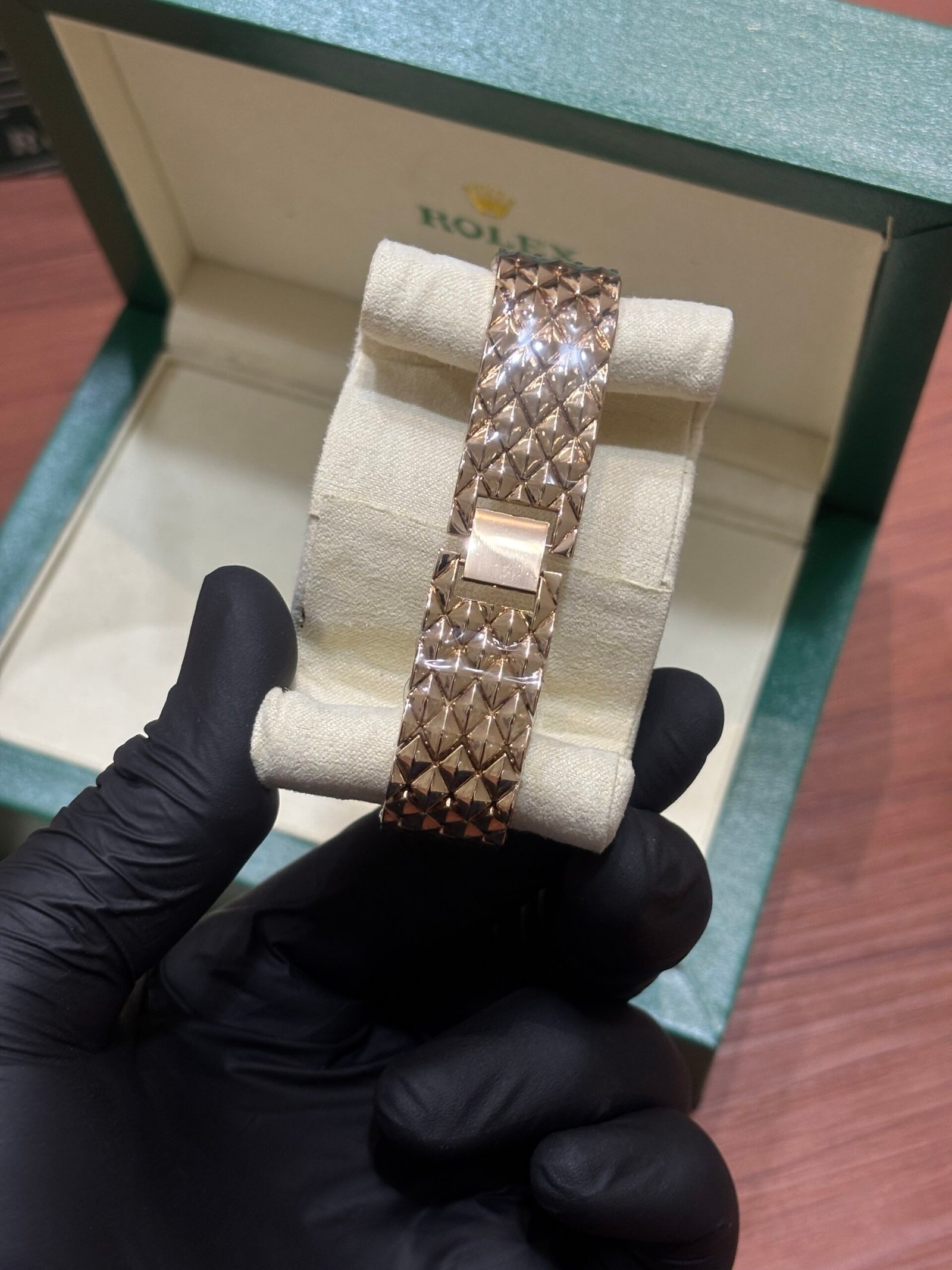 ROLEX CELLINI ROSE GOLD WHITE - Image 5