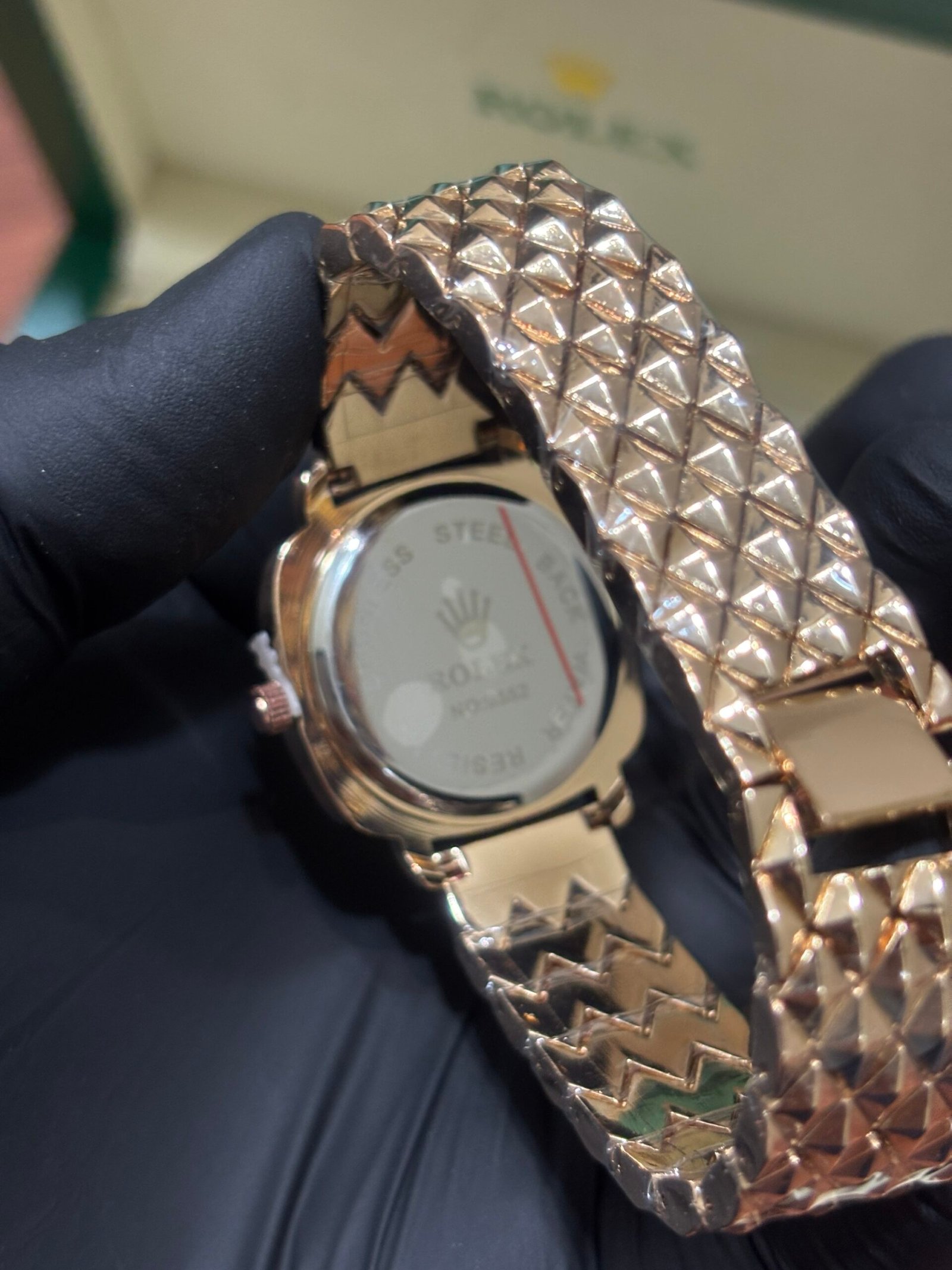 ROLEX CELLINI ROSE GOLD WHITE - Image 4