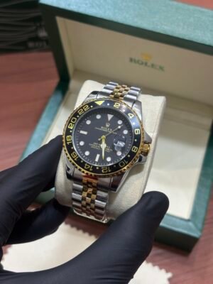 ROLEX OYSTER PERPETUAL GMT MASTER TWO TONE BLACK DIAL