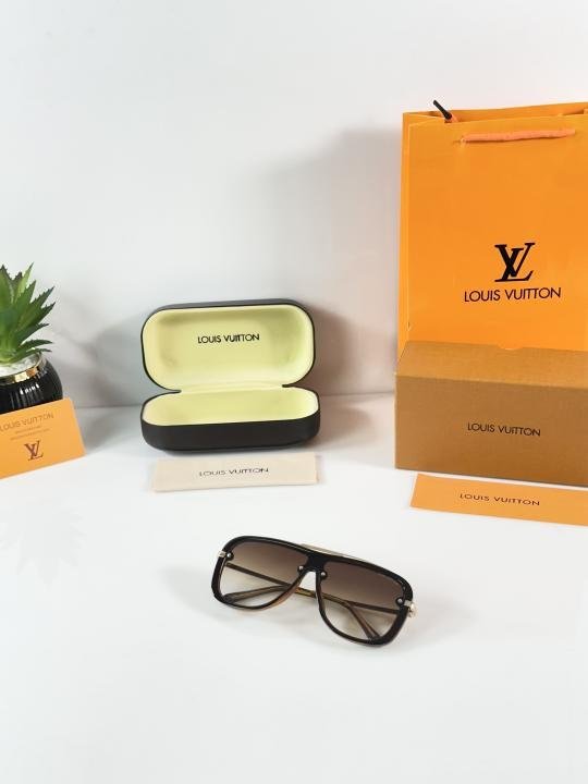 Louis Vuitton 2068 Gold Brown - Image 3
