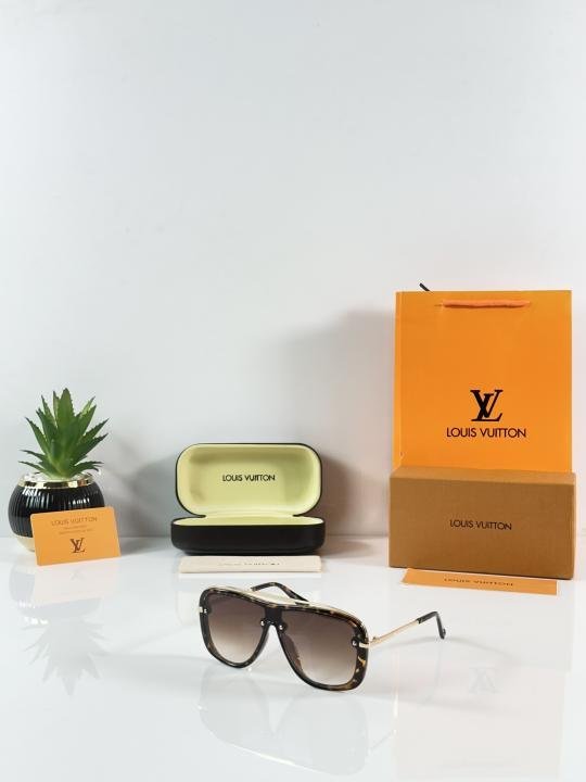 Louis Vuitton 1918 Gold Tiger Brown