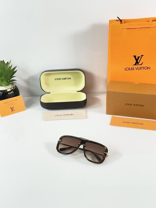 Louis Vuitton 1918 Gold Tiger Brown - Image 3