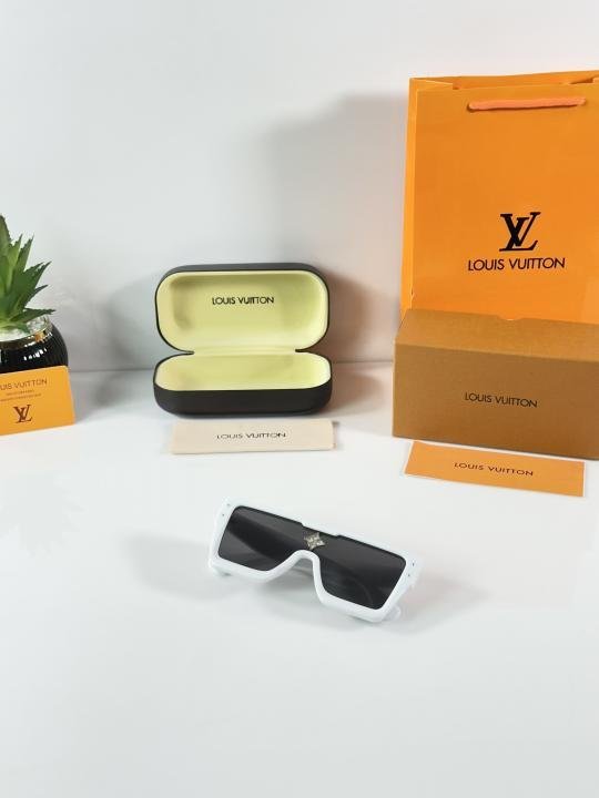 Louis Vuitton 8959 White Black - Image 4