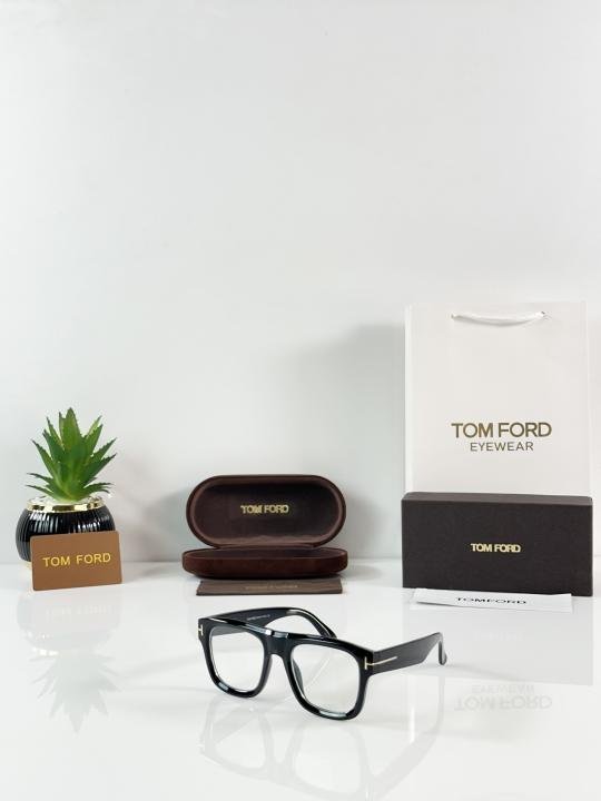 TOMFORD 259 BLACK FRAME