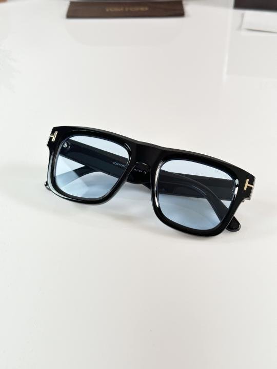 TOMFORD 259 BLACK BLUE - Image 4