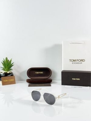 TOMFORD 8706 GOLD WHITE BLACK