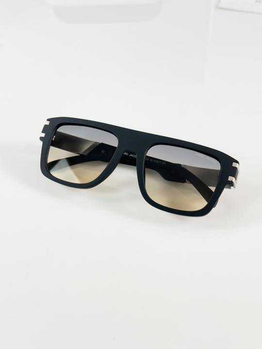 Marc Jacobs 1004 Black Orange DC - Image 2