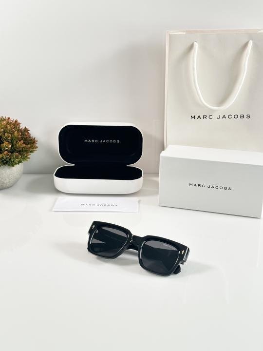 Marc Jacobs 1126 Black - Image 4
