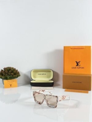 Louis Vuitton 1047 Marble Brown Candy