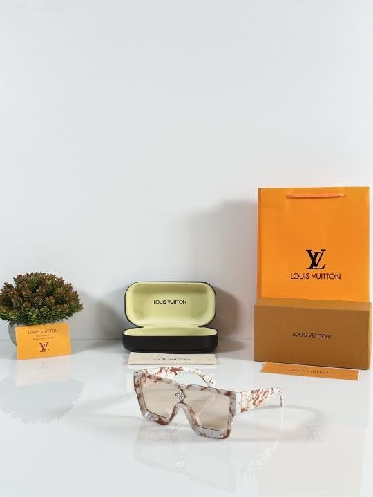 Louis Vuitton 1047 Marble Brown Candy