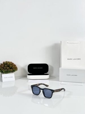 Marc Jacobs 1125 Tiger Blue