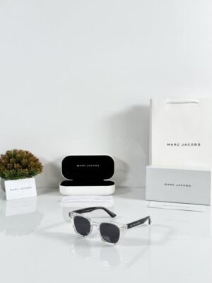 Marc Jacobs 1114 Water Black