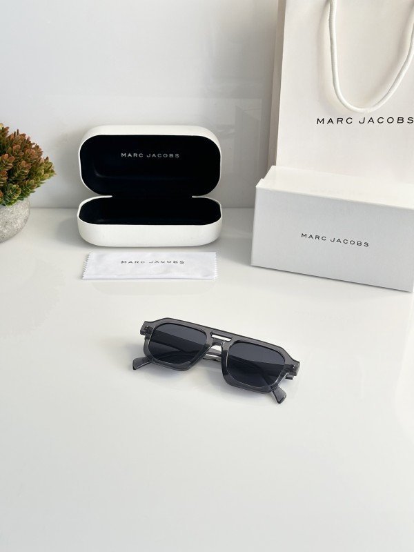 Marc Jacobs 3753 Grey - Image 3
