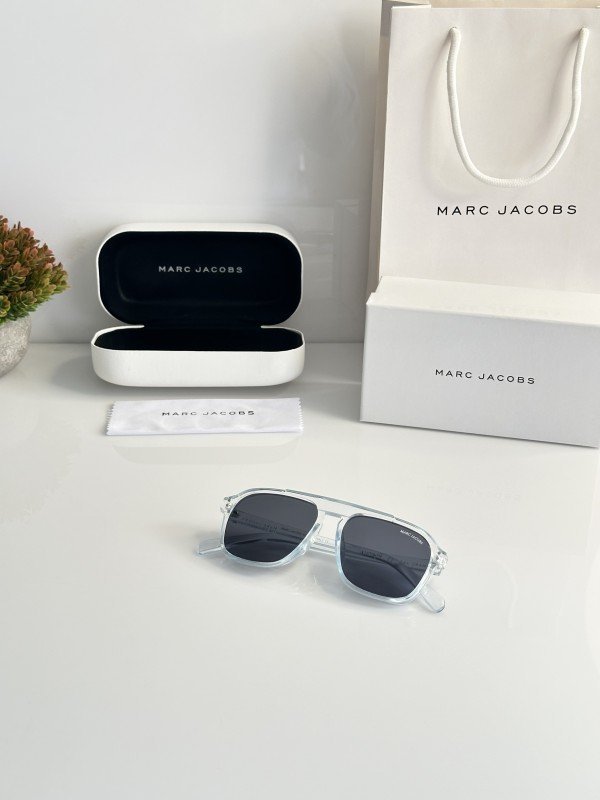 Marc Jacobs 217 Water Blue Black - Image 3