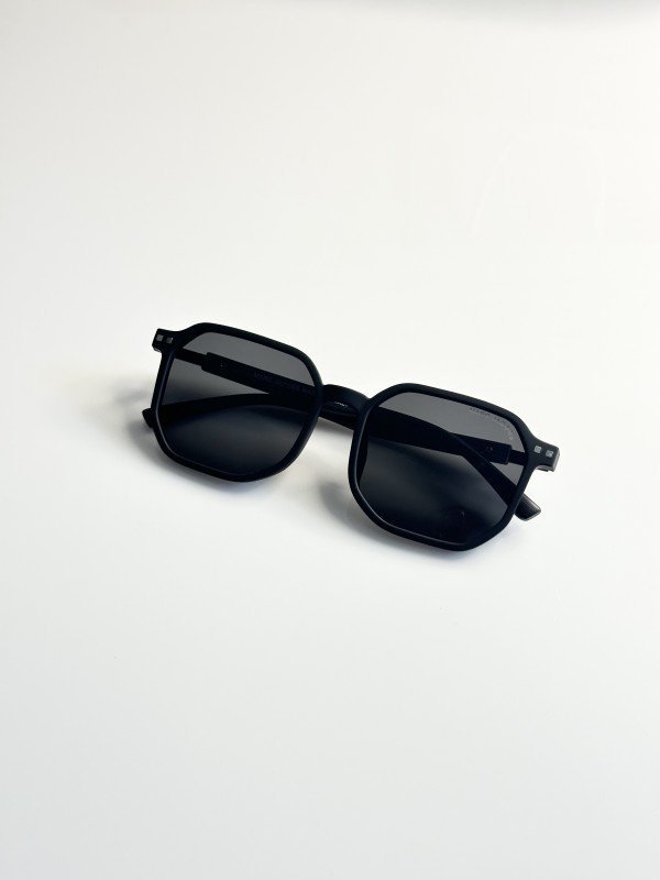 Marc Jacobs 301 Black - Image 2