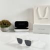 Marc Jacobs 1002 Ice Black