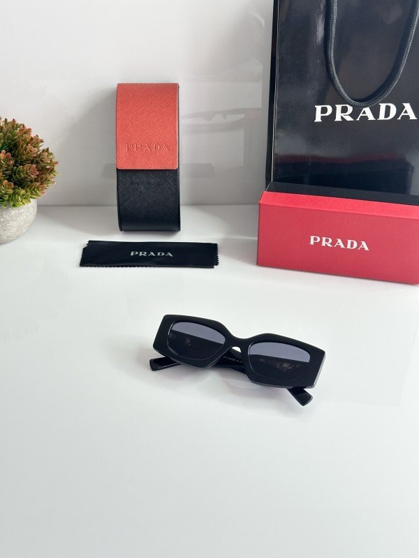 Prada 6225 Black - Image 4