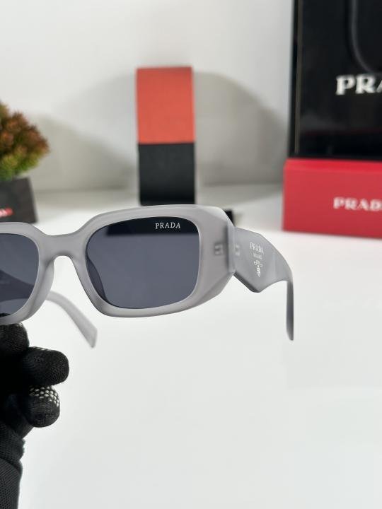 Prada_8679_Grey_Black - Image 3
