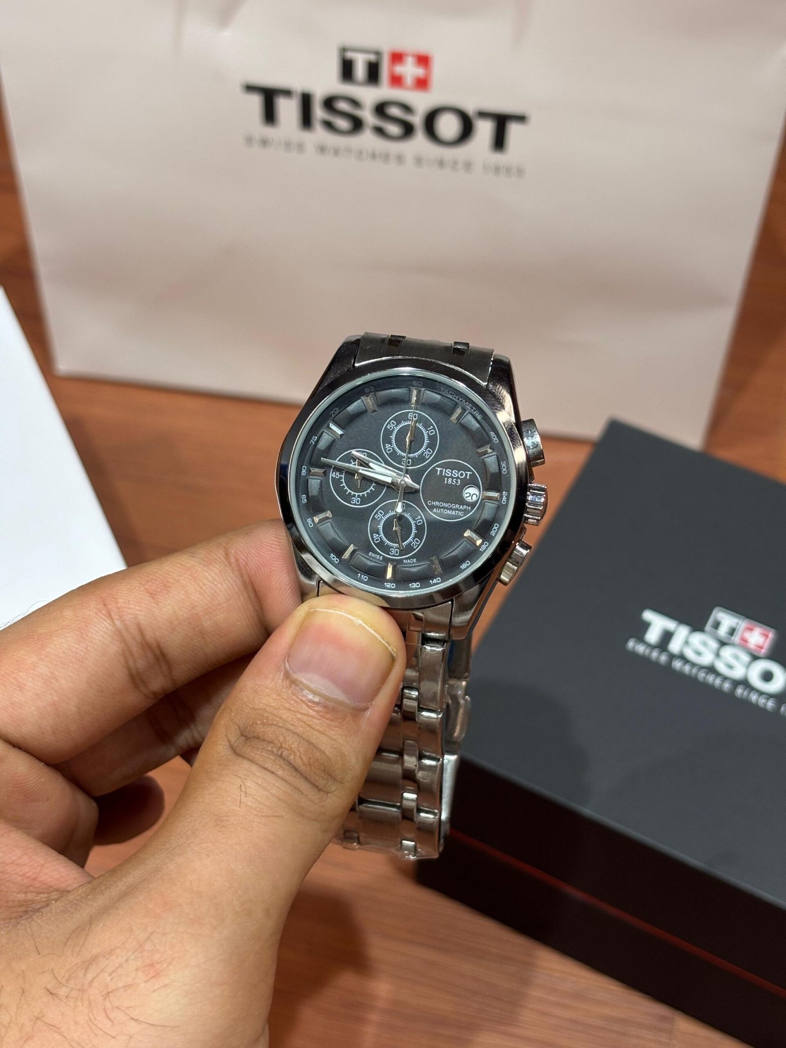 Tisso_t 1853 Couturier Silver-Black