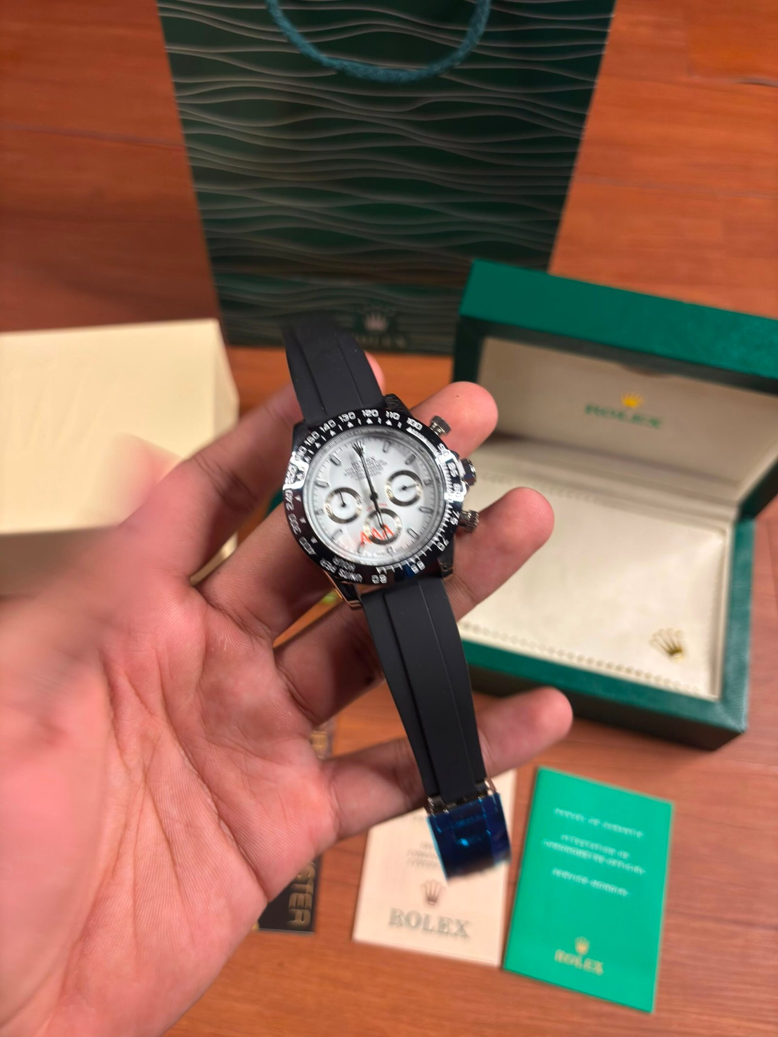 Rolex Oyster Perpetual Daytona - Image 4