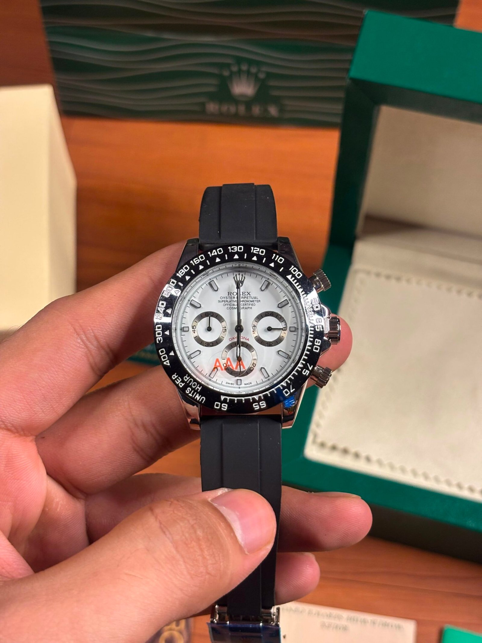 Rolex Oyster Perpetual Daytona - Image 3