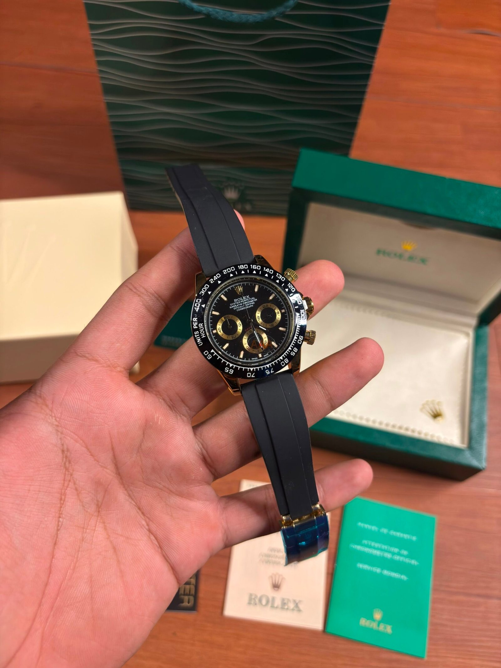 Rolex Oyster Perpetual Daytona - Image 3