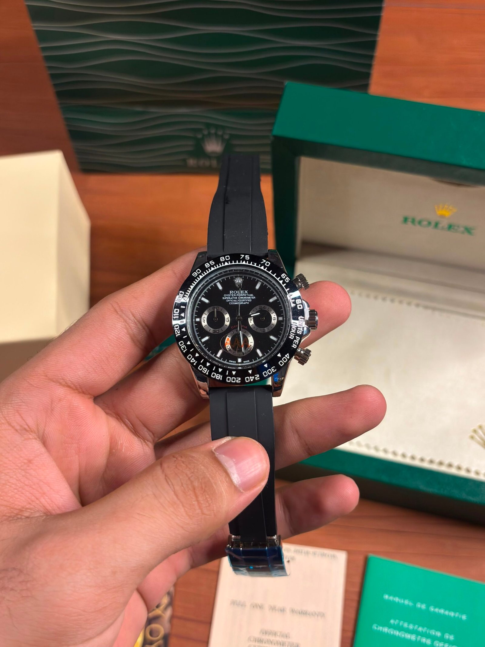 Rolex Oyster Perpetual Daytona - Image 3