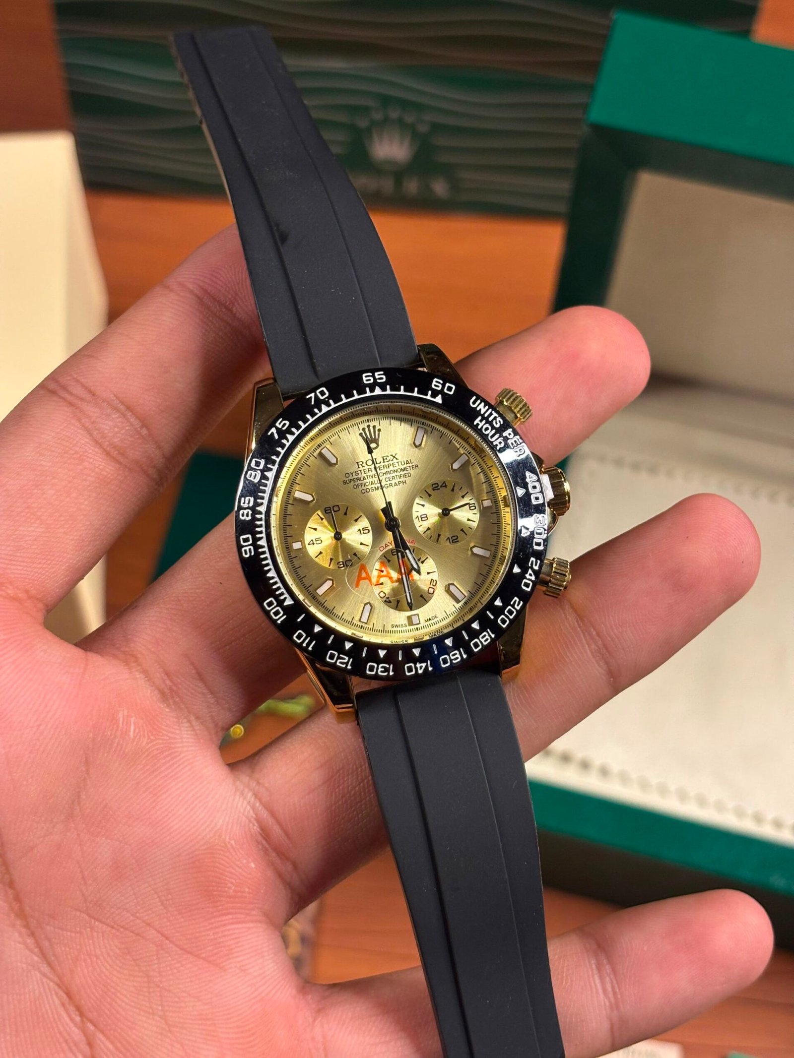 Rolex Oyster Perpetual Daytona - Image 4