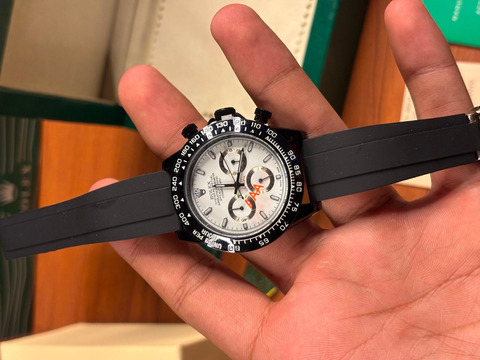 Rolex Oyster Perpetual Daytona - Image 4
