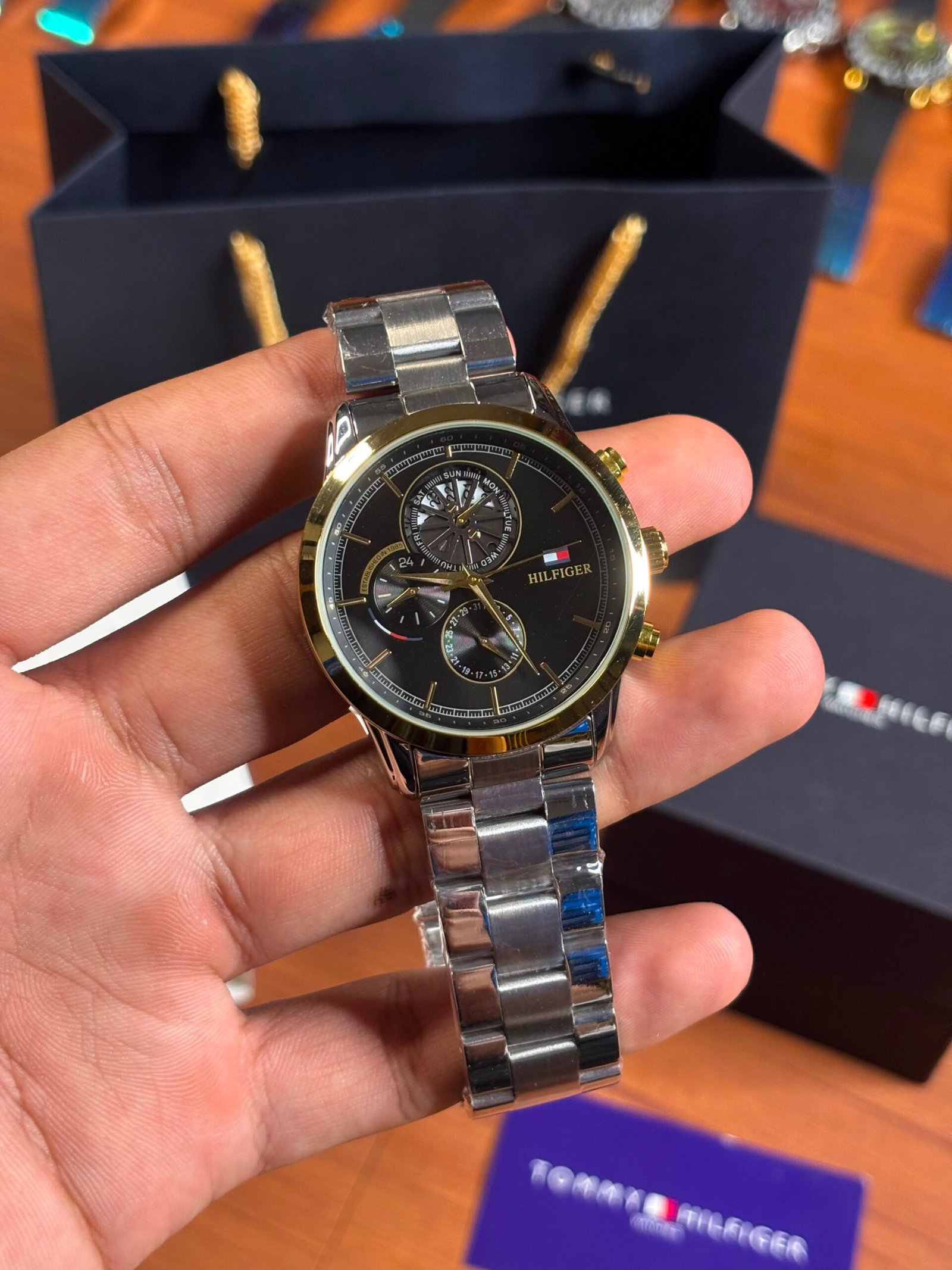 Tommy Hilfiger Quartz Multifunction golden black