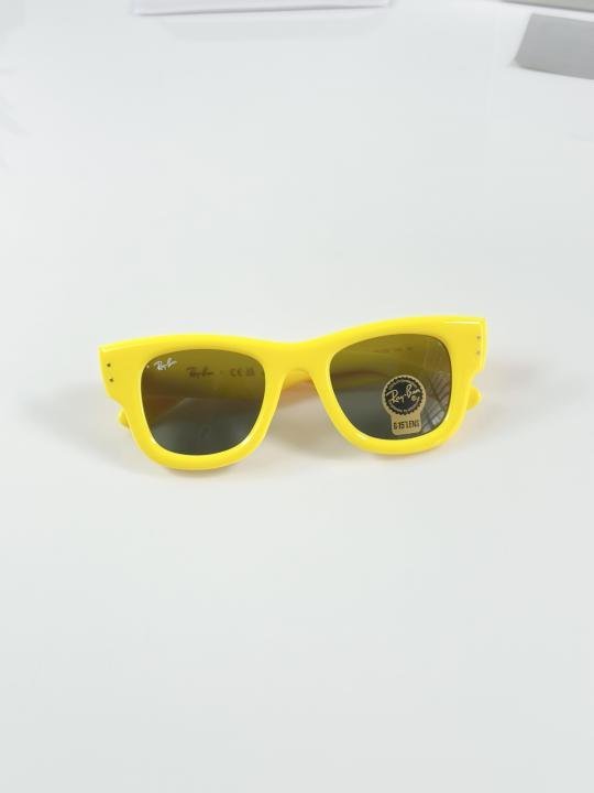 Rayban Puffer 4940 Yellow Black GLASS - Image 2